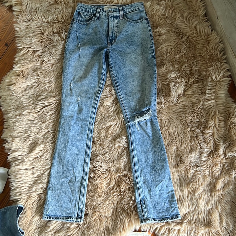 Abercrombie & Fitch the 90’s skinny High Rise